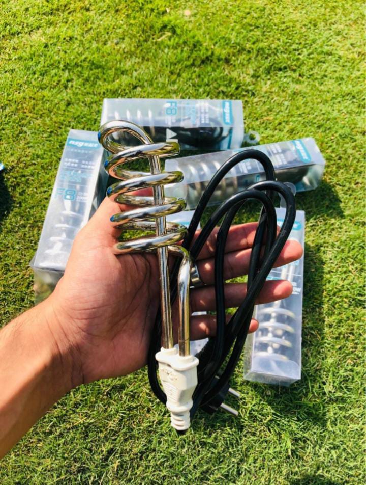 Electric Water Heating Rod Portable 2000 Watts (Safe and quick heating)